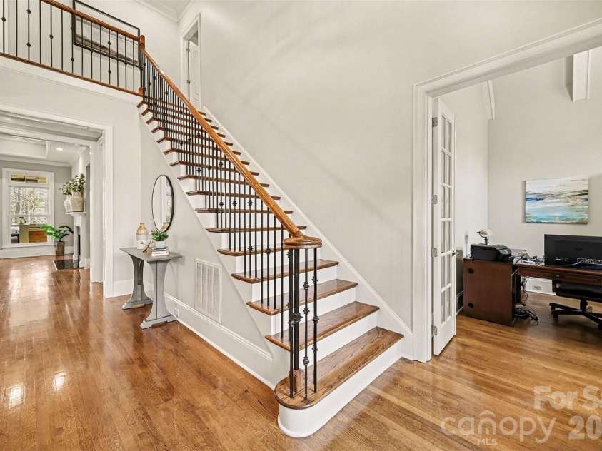 401 Wingfoot Drive, Waxhaw, NC 28173.  MLS# CAR4350790, YatesRealty ID 24847. 