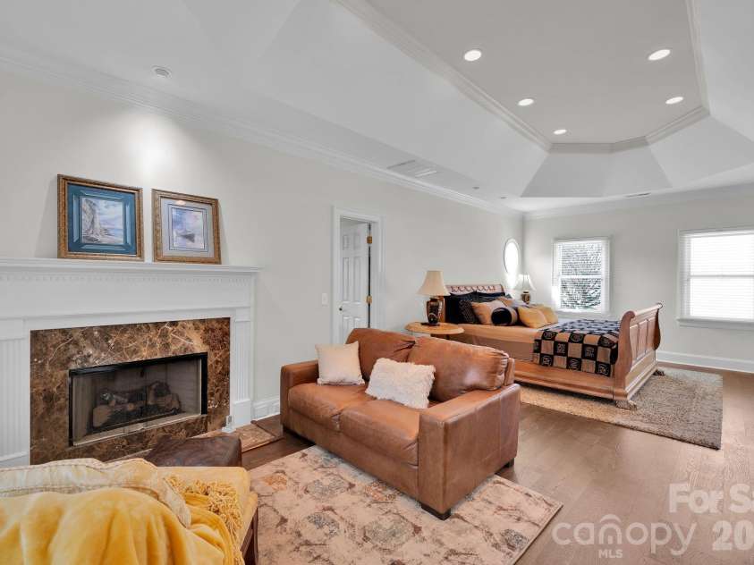 18326 Bowsprit Pointe Road, Cornelius, NC 28031.  MLS# CAR4350725, YatesRealty ID 24848. 