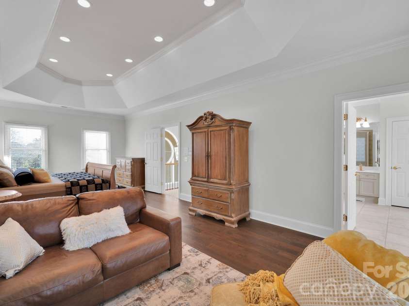 18326 Bowsprit Pointe Road, Cornelius, NC 28031.  MLS# CAR4350725, YatesRealty ID 24848. 