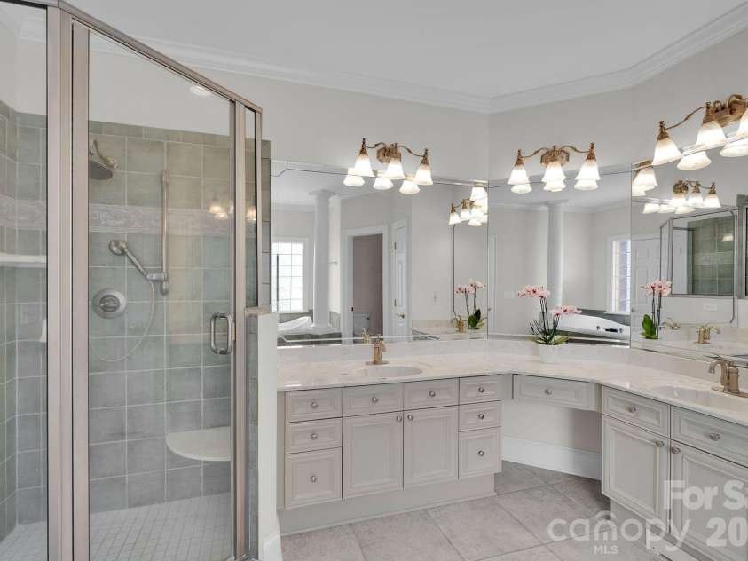 18326 Bowsprit Pointe Road, Cornelius, NC 28031.  MLS# CAR4350725, YatesRealty ID 24848. 