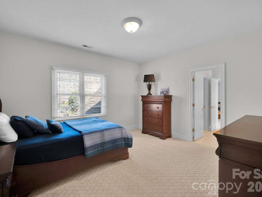 18326 Bowsprit Pointe Road, Cornelius, NC 28031.  MLS# CAR4350725, YatesRealty ID 24848. 