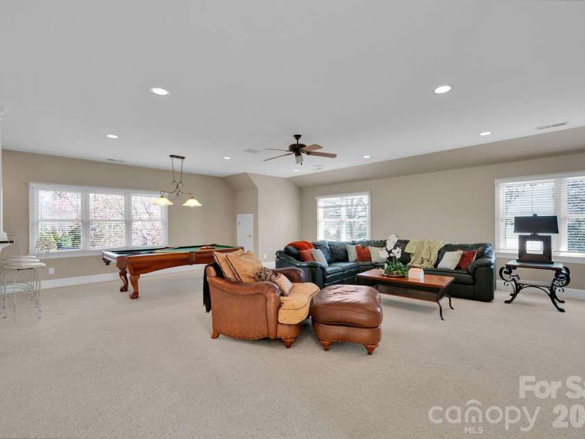 18326 Bowsprit Pointe Road, Cornelius, NC 28031.  MLS# CAR4350725, YatesRealty ID 24848. Huge bonus/5th bedroom