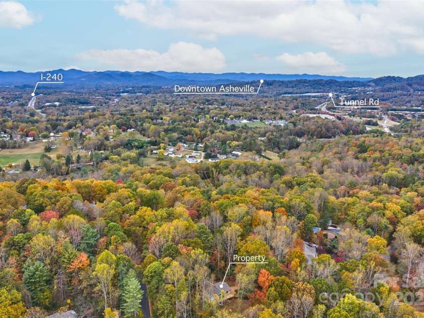 201 Cedarview Drive, Asheville, NC 28803.  MLS# CAR4315689, YatesRealty ID 24849. 
