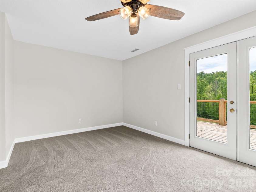 195 Red Bird Road, Spruce Pine, NC 28777.  MLS# CAR4380528, YatesRealty ID 24850. 