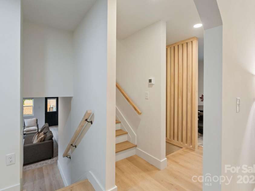 3326 Winterfield Place, Charlotte, NC 28205.  MLS# CAR4264919, YatesRealty ID 24851. 