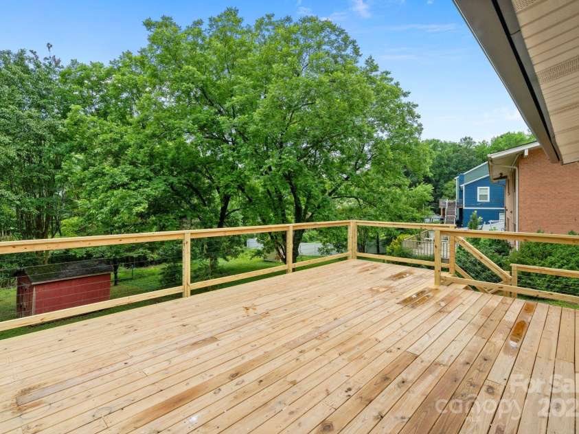3326 Winterfield Place, Charlotte, NC 28205.  MLS# CAR4264919, YatesRealty ID 24851. Brand New Large Rear Deck