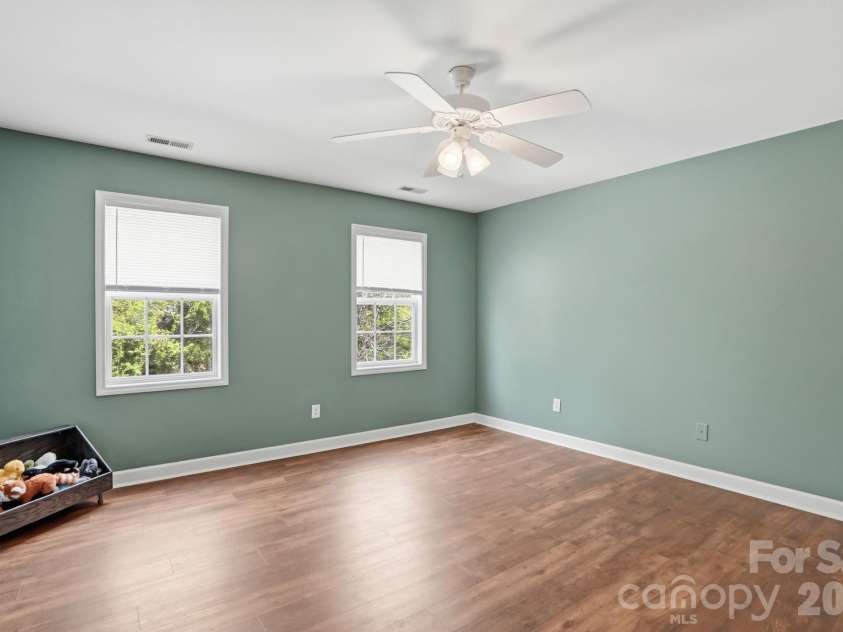 9026 Saint Pierre Lane, Charlotte, NC 28277.  MLS# CAR4381576, YatesRealty ID 24852. Secondary Primary Bedroom with two closets