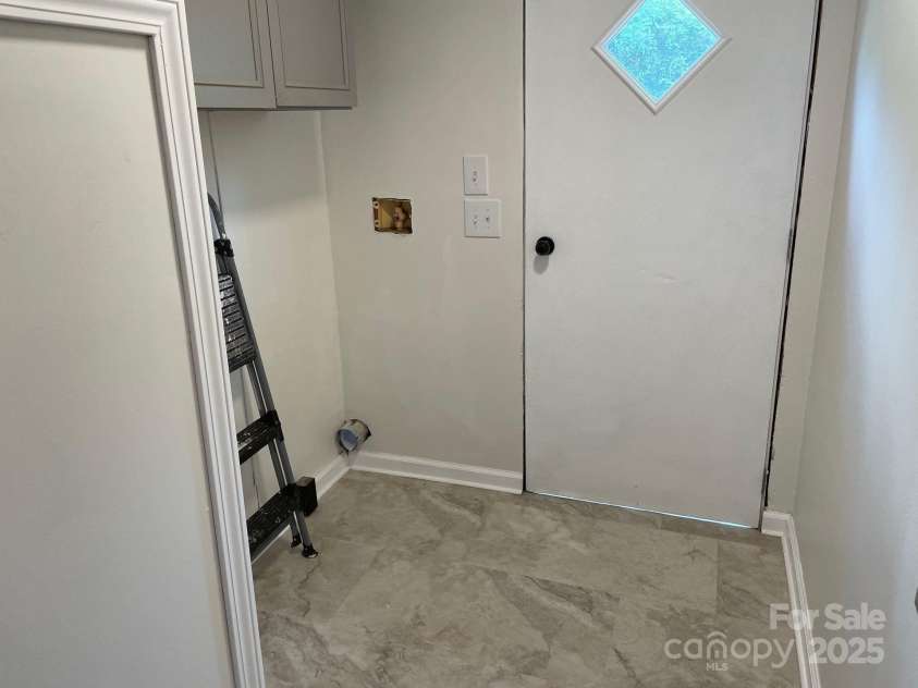 1201 Forest Ridge Road, Bessemer City, NC 28016.  MLS# CAR4267930, YatesRealty ID 24853. 