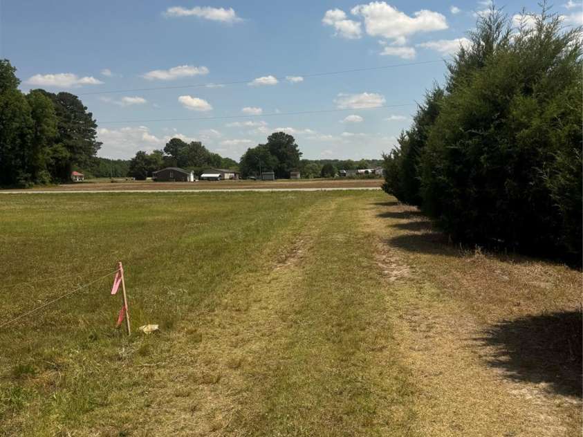 3403 NC 33 Highway, Grimesland, NC 27837.  MLS# CAR4340635, YatesRealty ID 24853. 