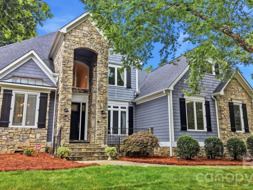 221 Whiterock Drive, Mount Holly, NC 28120.  MLS# CAR4374843, YatesRealty ID 24854. 