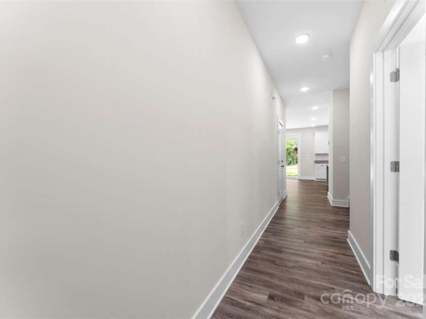 1651 Carolina Circle, Gastonia, NC 28054.  MLS# CAR4288979, YatesRealty ID 24855. 