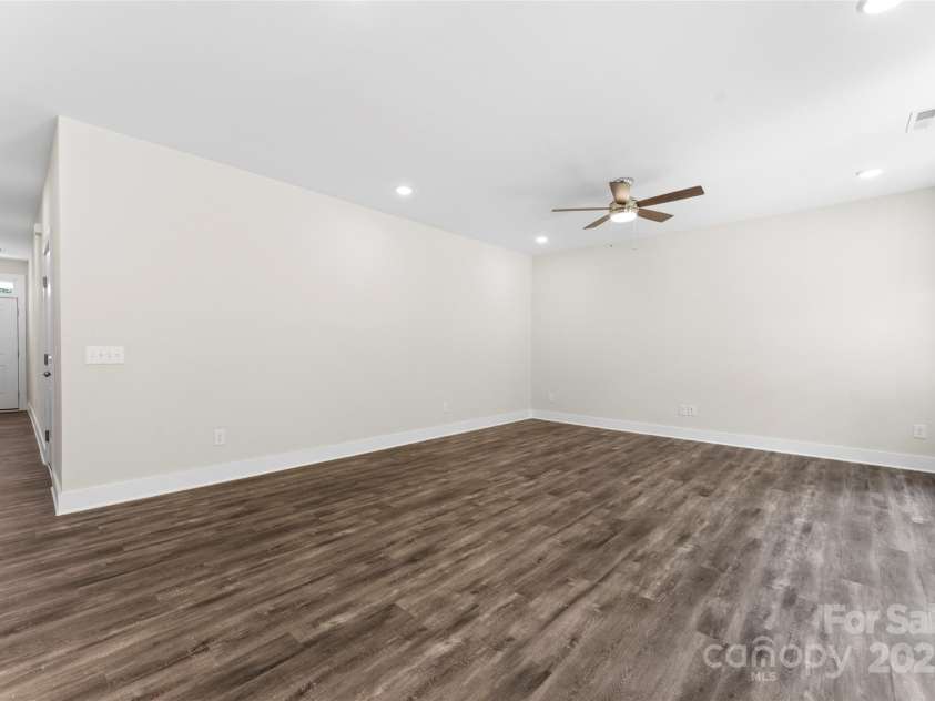 1651 Carolina Circle, Gastonia, NC 28054.  MLS# CAR4288979, YatesRealty ID 24855. Dining/Living