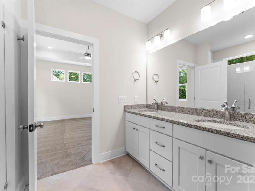 1651 Carolina Circle, Gastonia, NC 28054.  MLS# CAR4288979, YatesRealty ID 24855. Primary Bathroom