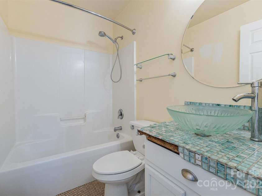 2001 Enderbury Drive, Indian Trail, NC 28079.  MLS# CAR4272448, YatesRealty ID 24856. 