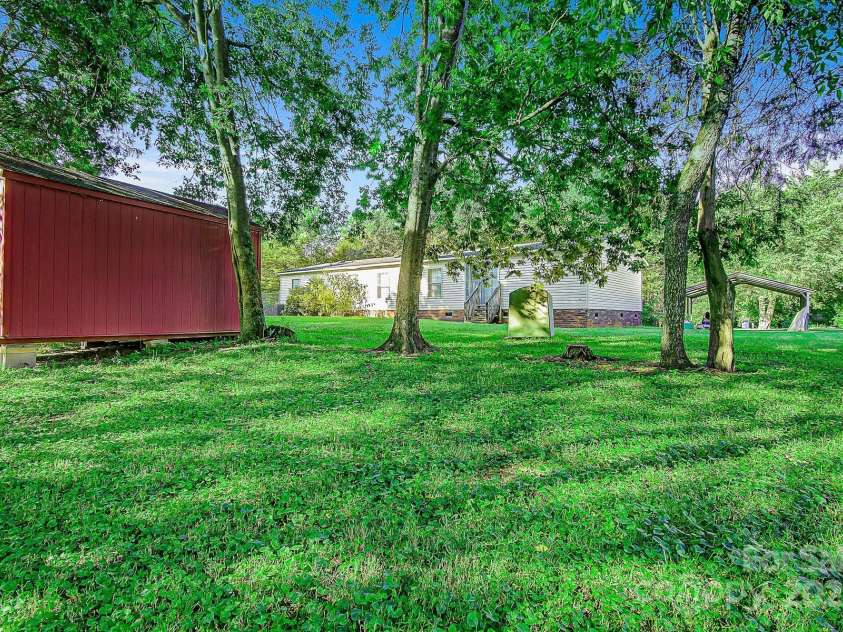 425 Knotty Pine Circle, Salisbury, NC 28146.  MLS# CAR4277180, YatesRealty ID 24857. 