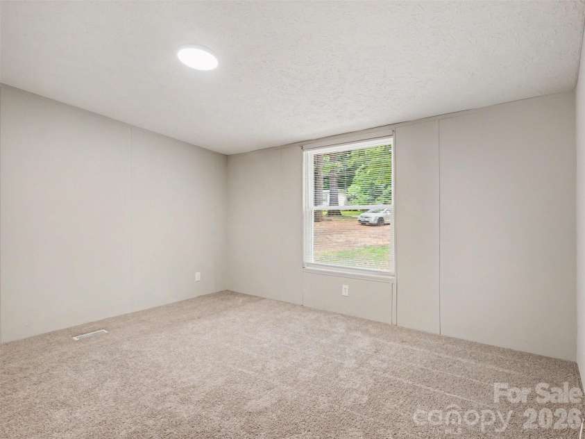 430 Charolais Drive, Salisbury, NC 28146.  MLS# CAR4384082, YatesRealty ID 24858. 