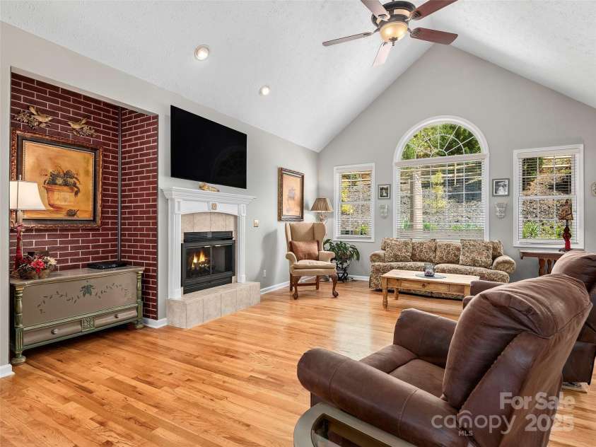 155 Jonathan Creek Drive, Etowah, NC 28729.  MLS# CAR4237572, YatesRealty ID 2486. 