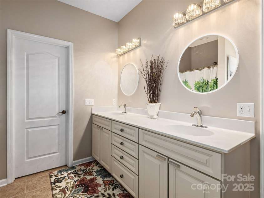155 Jonathan Creek Drive, Etowah, NC 28729.  MLS# CAR4237572, YatesRealty ID 2486. 