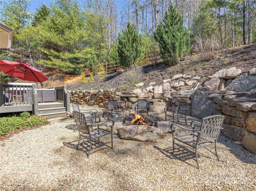 155 Jonathan Creek Drive, Etowah, NC 28729.  MLS# CAR4237572, YatesRealty ID 2486. 