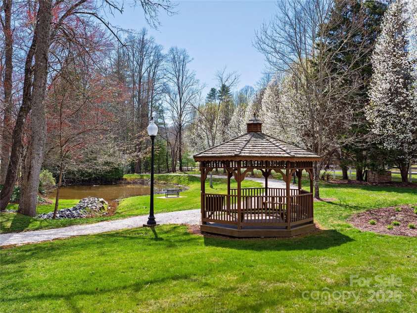 155 Jonathan Creek Drive, Etowah, NC 28729.  MLS# CAR4237572, YatesRealty ID 2486. 