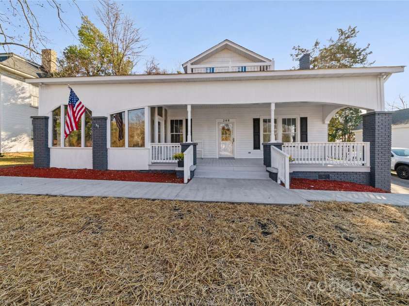 208 Hall Street, Wadesboro, NC 28170.  MLS# CAR4326089, YatesRealty ID 2486. 