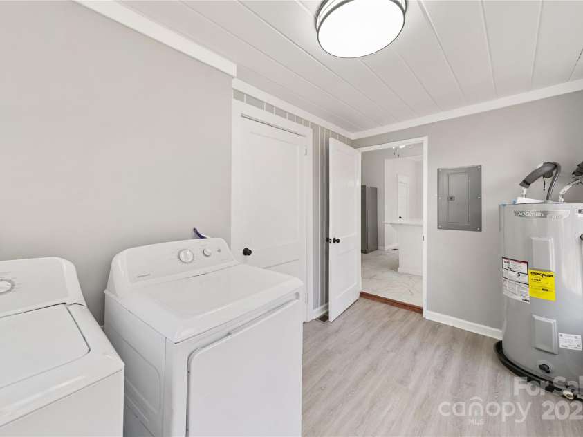 208 Hall Street, Wadesboro, NC 28170.  MLS# CAR4326089, YatesRealty ID 2486. 