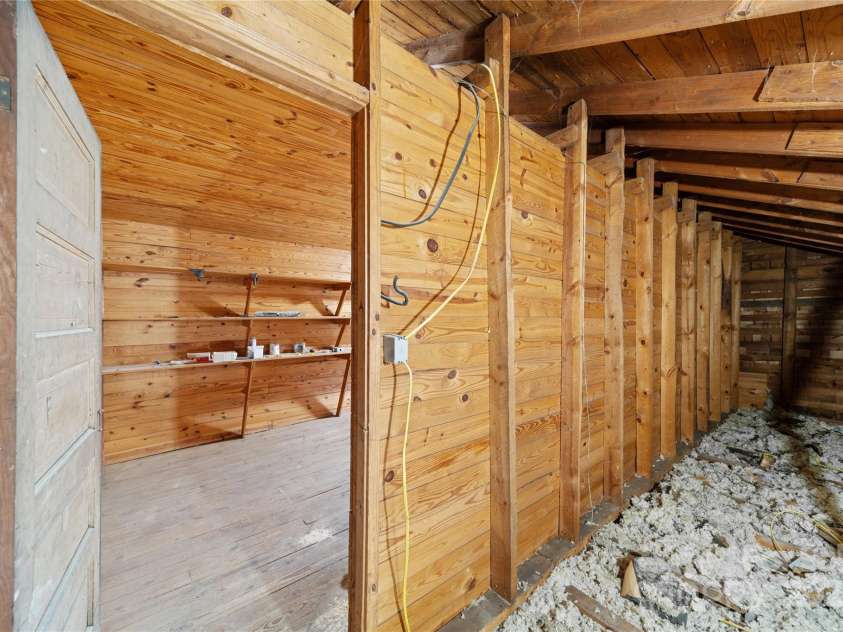 208 Hall Street, Wadesboro, NC 28170.  MLS# CAR4326089, YatesRealty ID 2486. 