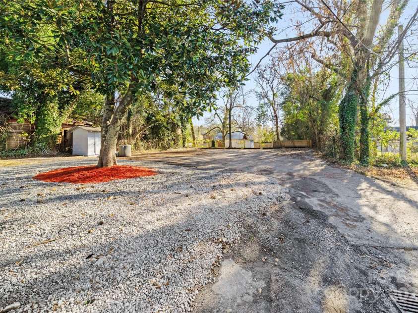 208 Hall Street, Wadesboro, NC 28170.  MLS# CAR4326089, YatesRealty ID 2486. 