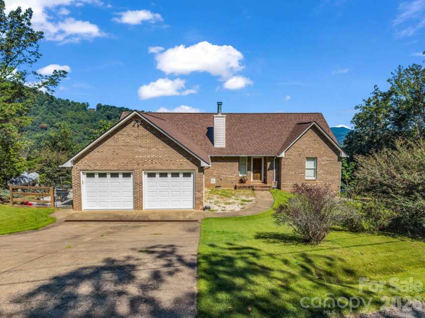 485 Mountain Lookout Drive, Bostic, NC 28018.  MLS# CAR4421665, YatesRealty ID 2486. 