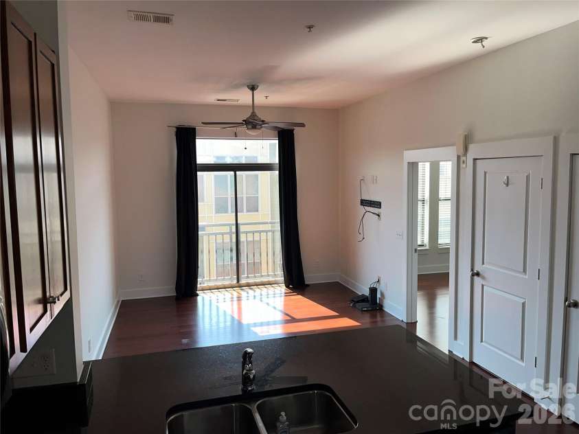 3269 Noda Boulevard, Charlotte, NC 28205.  MLS# CAR4385665, YatesRealty ID 24860. 