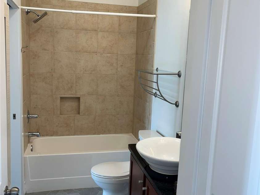 3269 Noda Boulevard, Charlotte, NC 28205.  MLS# CAR4385665, YatesRealty ID 24860. 