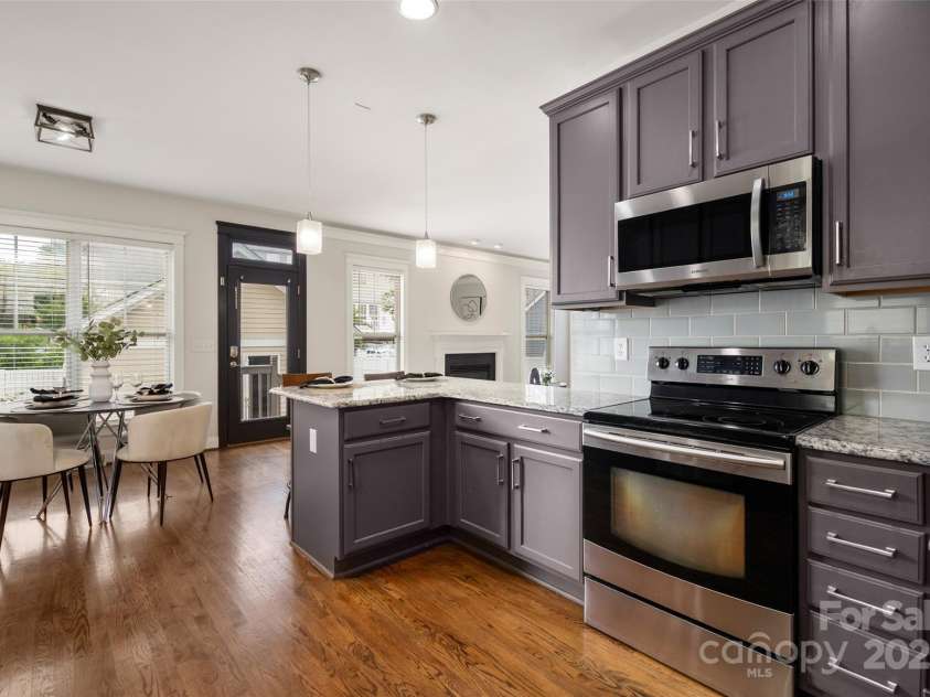 10102 Tolleson Avenue, Charlotte, NC 28277.  MLS# CAR4245861, YatesRealty ID 24861. 