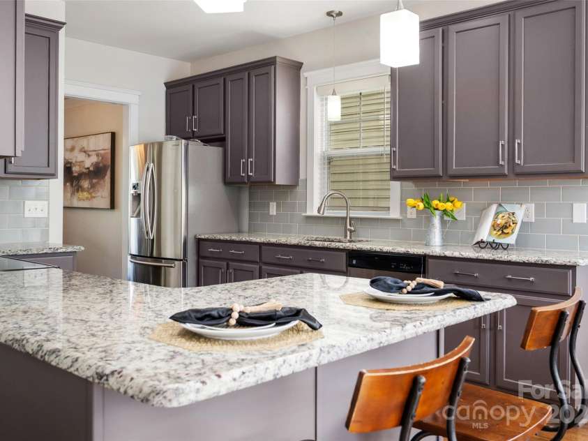 10102 Tolleson Avenue, Charlotte, NC 28277.  MLS# CAR4245861, YatesRealty ID 24861. 