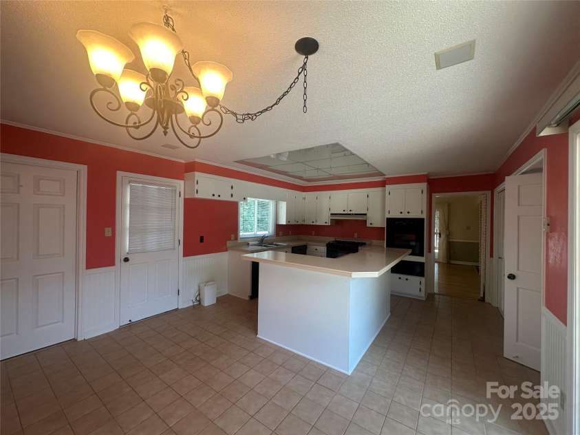 195 Keats Road, Mooresville, NC 28117.  MLS# CAR4274382, YatesRealty ID 24862. 