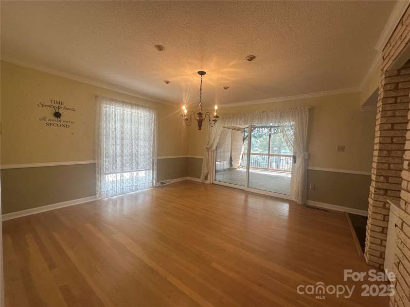 195 Keats Road, Mooresville, NC 28117.  MLS# CAR4274382, YatesRealty ID 24862. 