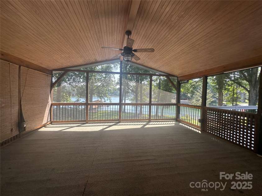 195 Keats Road, Mooresville, NC 28117.  MLS# CAR4274382, YatesRealty ID 24862. 
