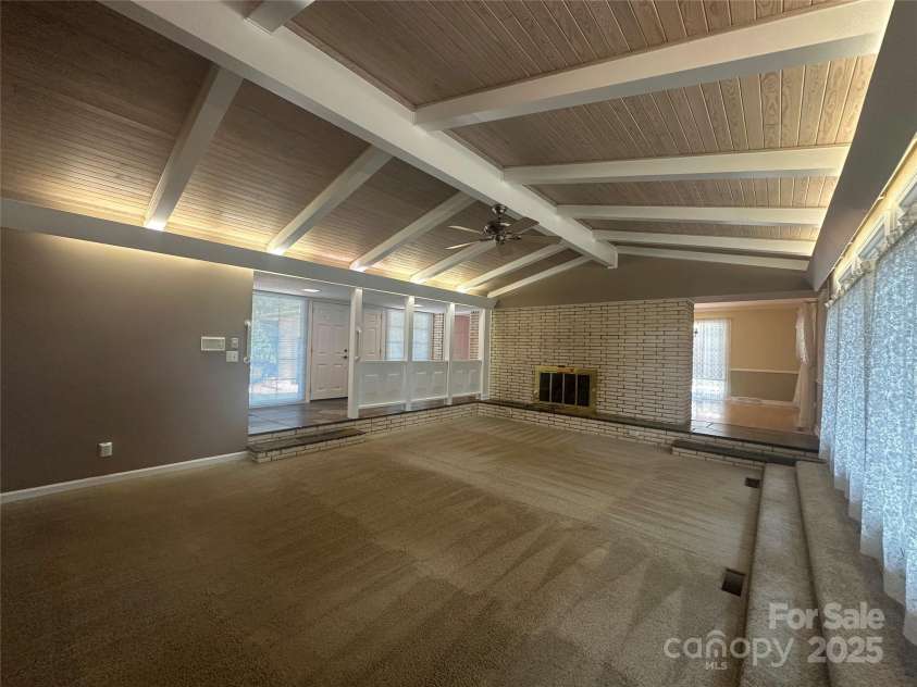 195 Keats Road, Mooresville, NC 28117.  MLS# CAR4274382, YatesRealty ID 24862. 
