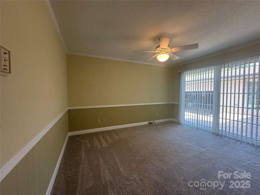 195 Keats Road, Mooresville, NC 28117.  MLS# CAR4274382, YatesRealty ID 24862. 