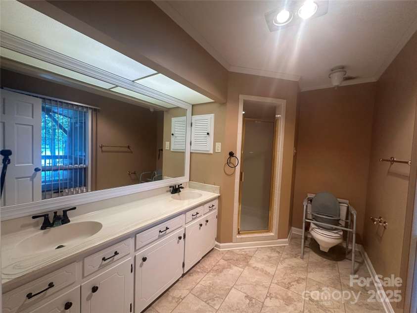195 Keats Road, Mooresville, NC 28117.  MLS# CAR4274382, YatesRealty ID 24862. 