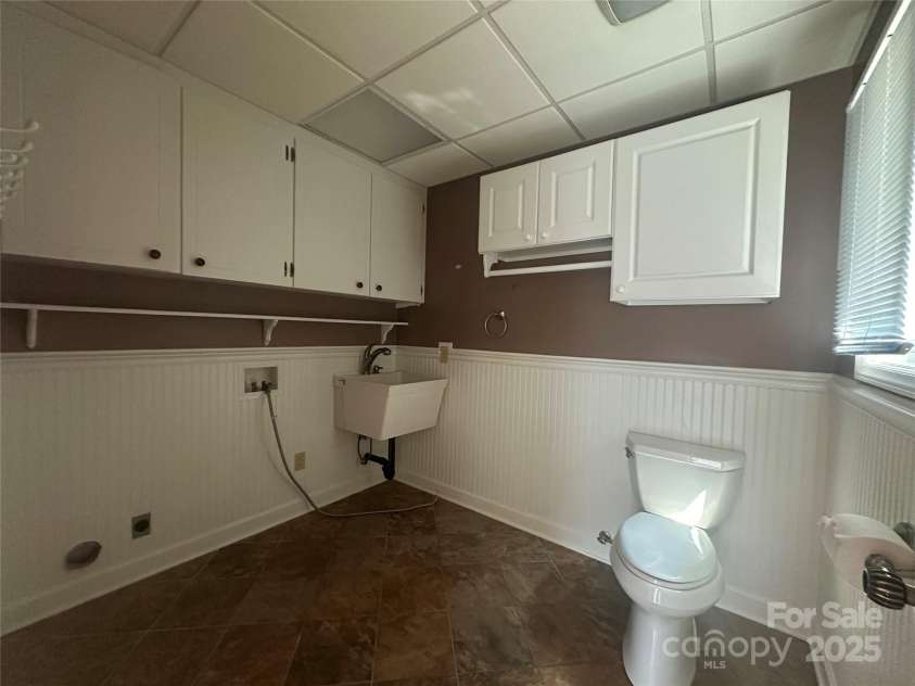 195 Keats Road, Mooresville, NC 28117.  MLS# CAR4274382, YatesRealty ID 24862. 