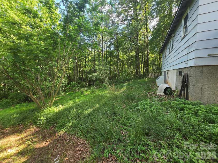 413 Pinchback Avenue, Bessemer City, NC 28016.  MLS# CAR4375015, YatesRealty ID 24862. 