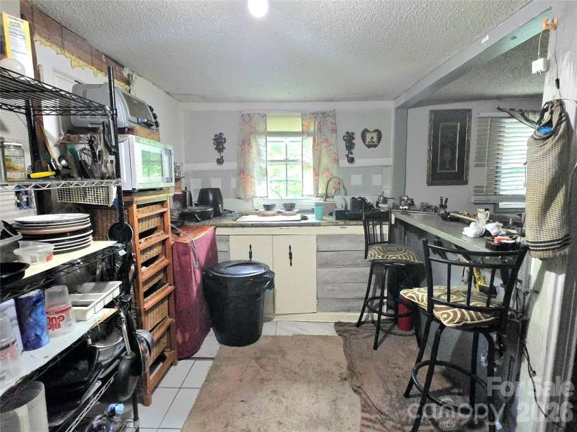413 Pinchback Avenue, Bessemer City, NC 28016.  MLS# CAR4375015, YatesRealty ID 24862. 