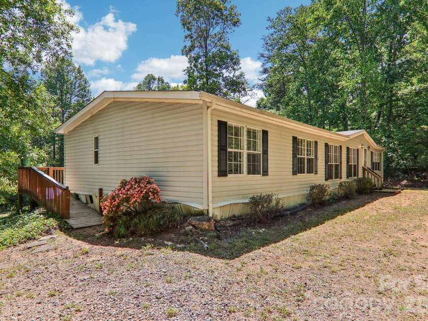125 Cove Creek Drive, Rutherfordton, NC 28139.  MLS# CAR4384010, YatesRealty ID 24863. 