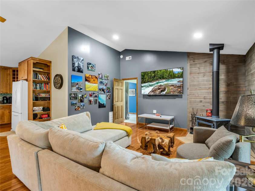 122 Raptor Court, Lake Lure, NC 28746.  MLS# CAR4383793, YatesRealty ID 24865. 