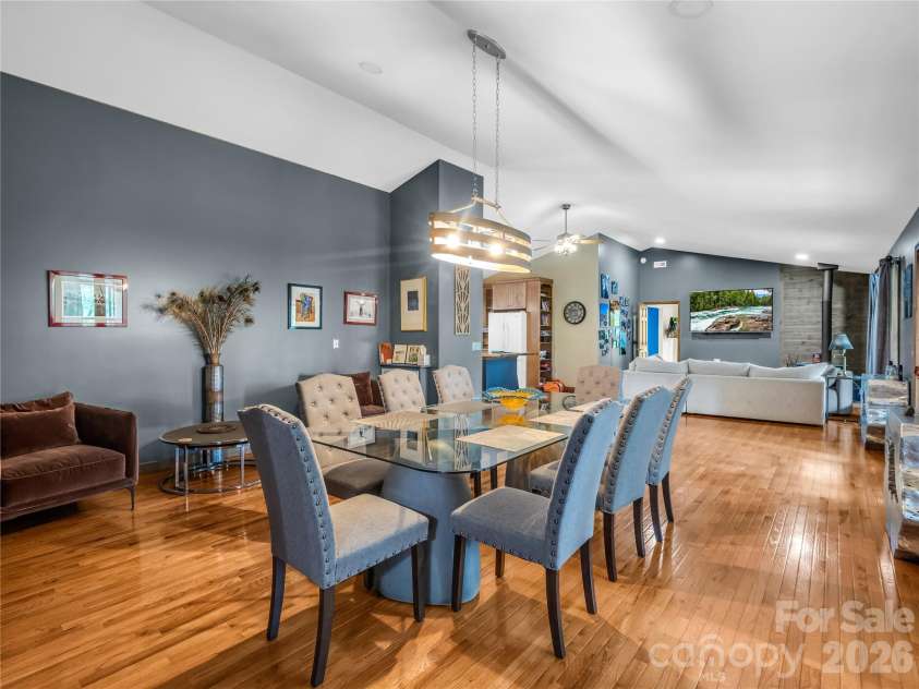 122 Raptor Court, Lake Lure, NC 28746.  MLS# CAR4383793, YatesRealty ID 24865. 
