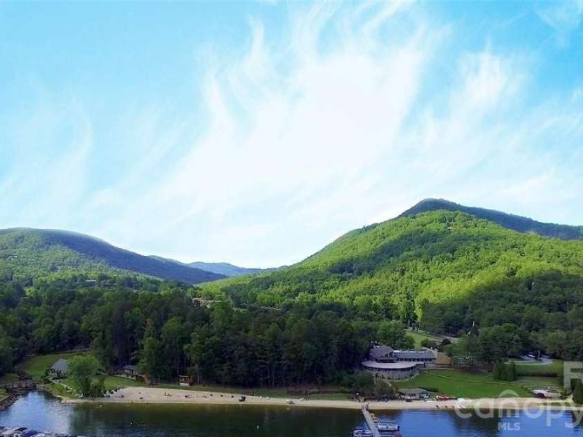 122 Raptor Court, Lake Lure, NC 28746.  MLS# CAR4383793, YatesRealty ID 24865. 