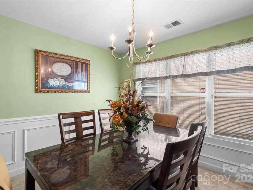 9511 Turning Wheel Drive, Charlotte, NC 28214.  MLS# CAR4270402, YatesRealty ID 24865. 