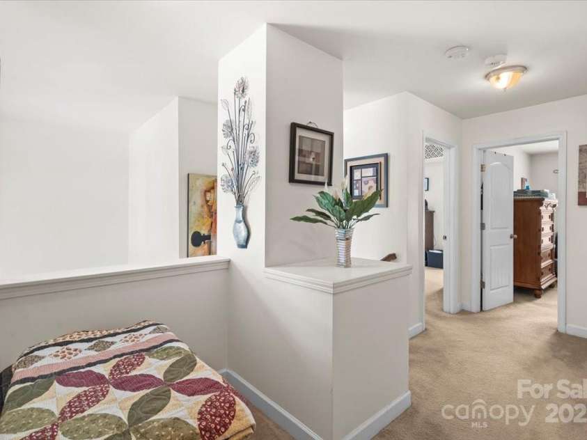 9511 Turning Wheel Drive, Charlotte, NC 28214.  MLS# CAR4270402, YatesRealty ID 24865. 