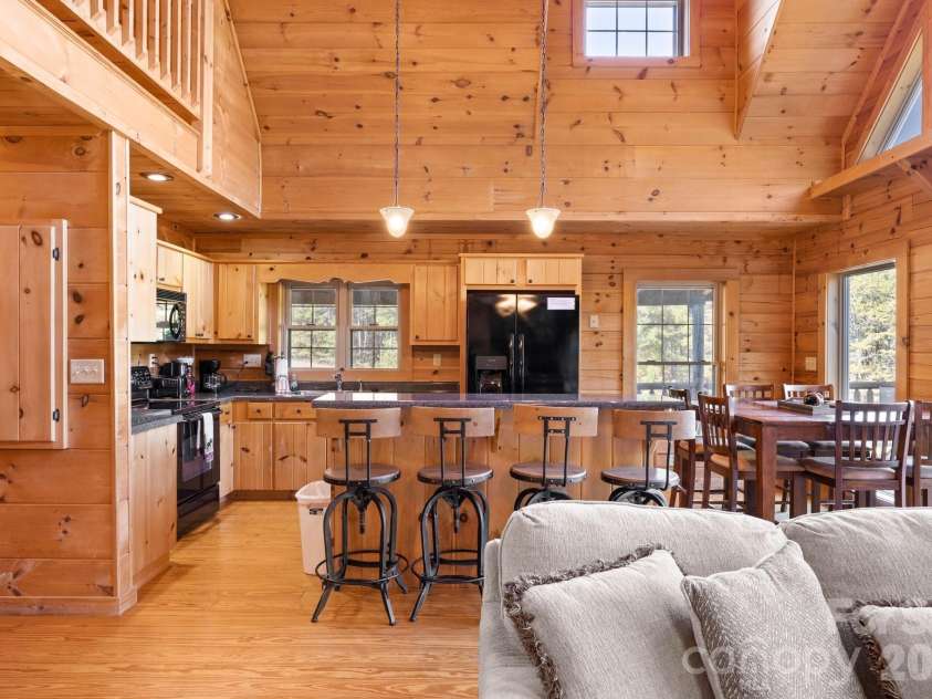 105 Palisade Drive, Mill Spring, NC 28756.  MLS# CAR4384255, YatesRealty ID 24866. 