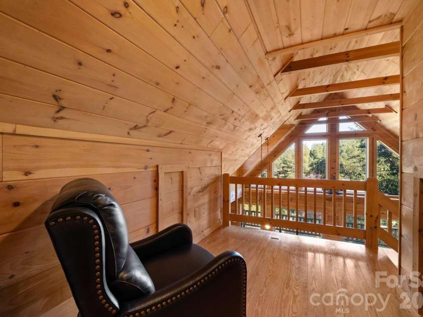 105 Palisade Drive, Mill Spring, NC 28756.  MLS# CAR4384255, YatesRealty ID 24866. 